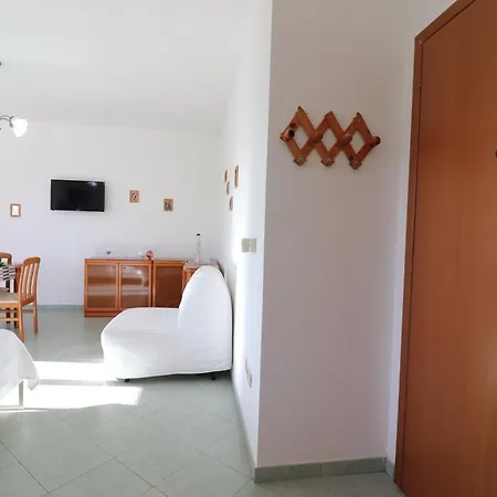 Hotel Via Alimini *
